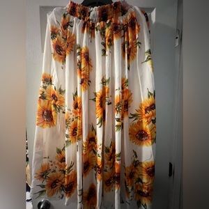 Woman’s Long Beach skirt with elastic waist band chiffon maxi